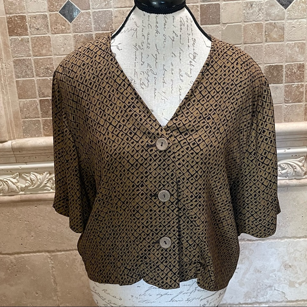 Doncaster Patterned Button Down Top - image 2